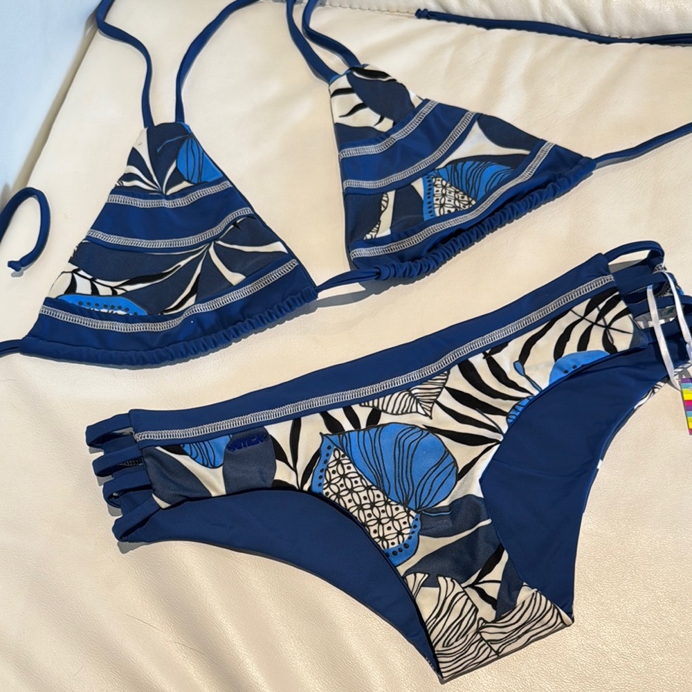 Women large Blue leaves pattern Bikini triangle top bottom Set stitching swim